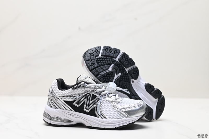 NEW BALANCE SHOES